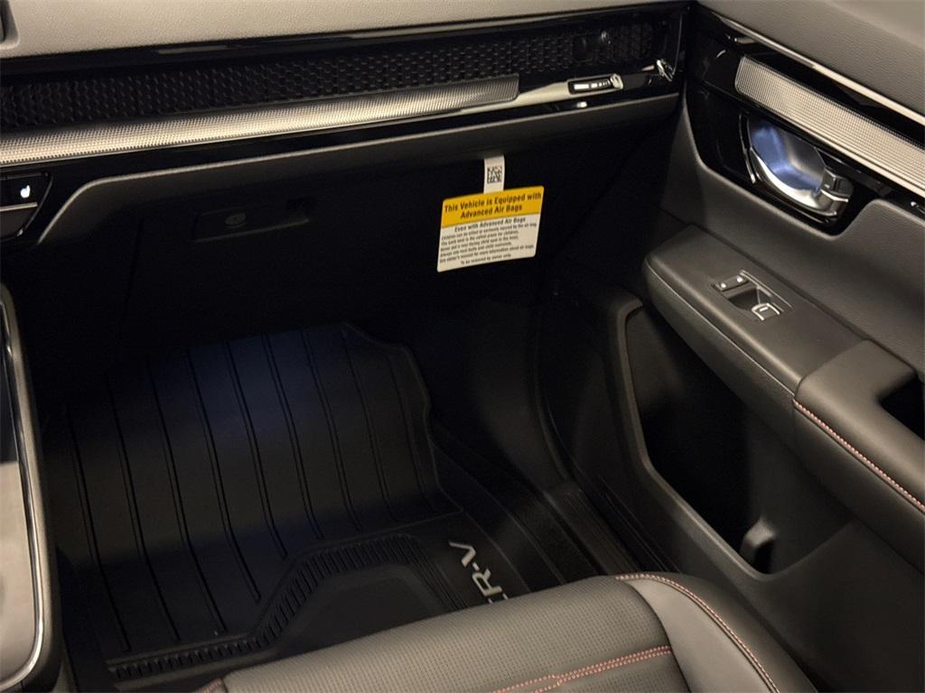 new 2026 Honda CR-V Hybrid car, priced at $43,645