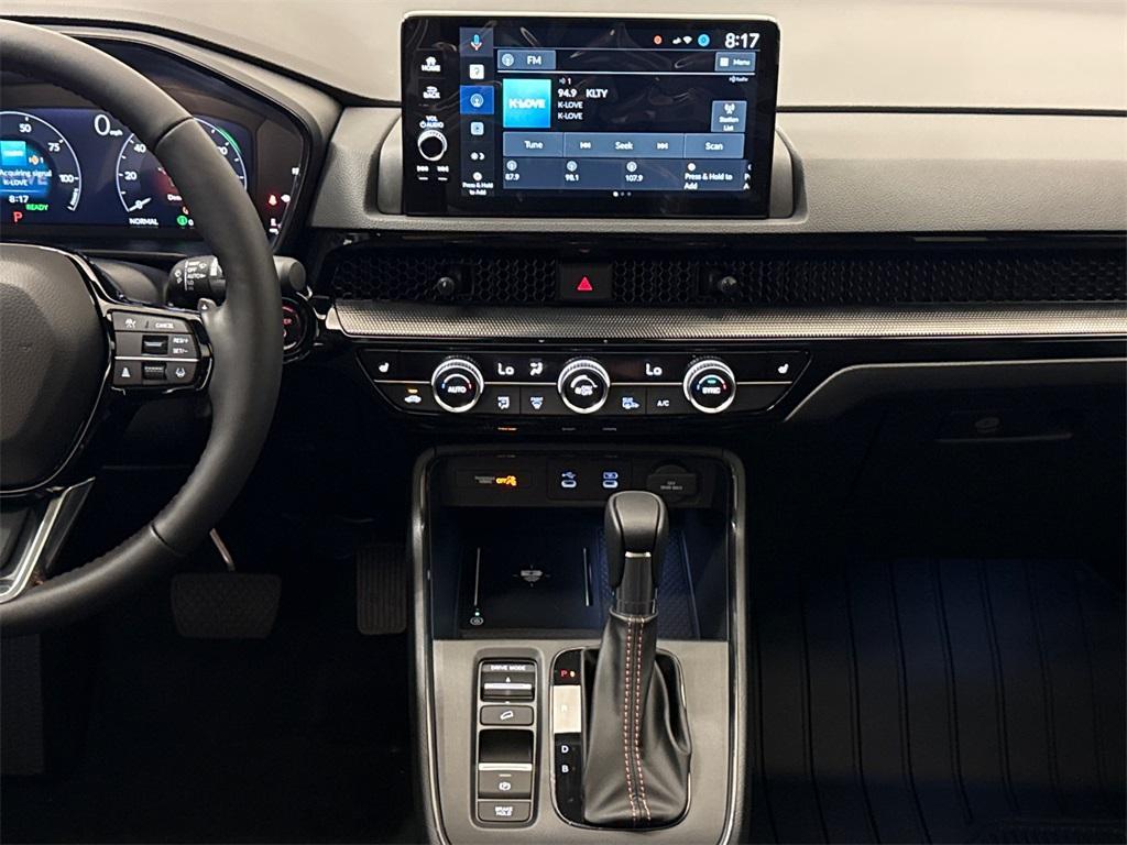 new 2026 Honda CR-V Hybrid car, priced at $43,645