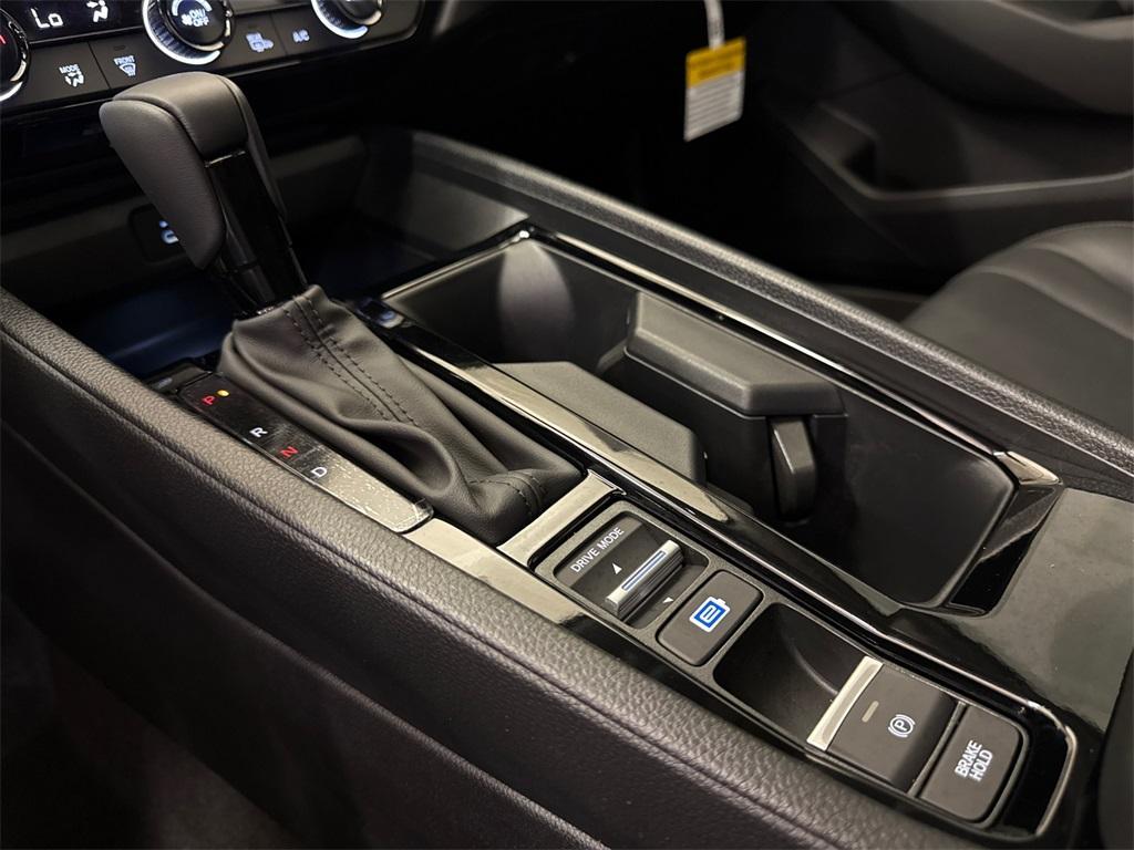 new 2025 Honda Accord Hybrid car, priced at $34,374