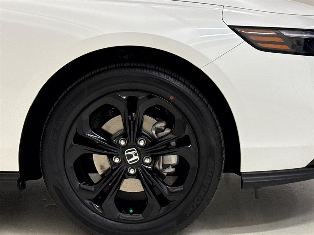 new 2025 Honda Accord car, priced at $31,460