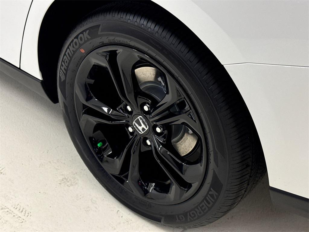 new 2025 Honda Accord car, priced at $31,460