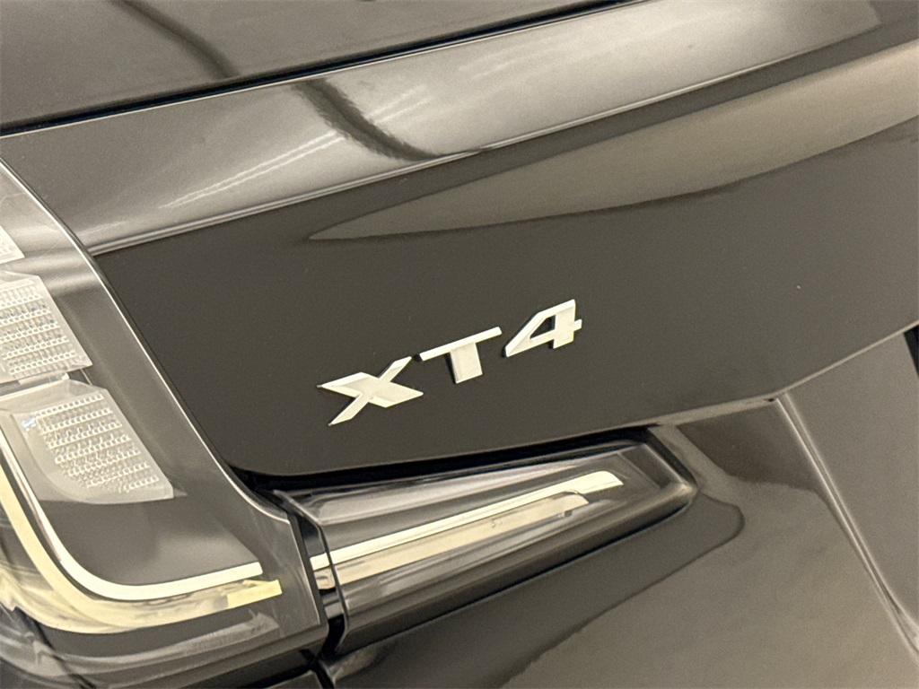 used 2022 Cadillac XT4 car, priced at $32,057