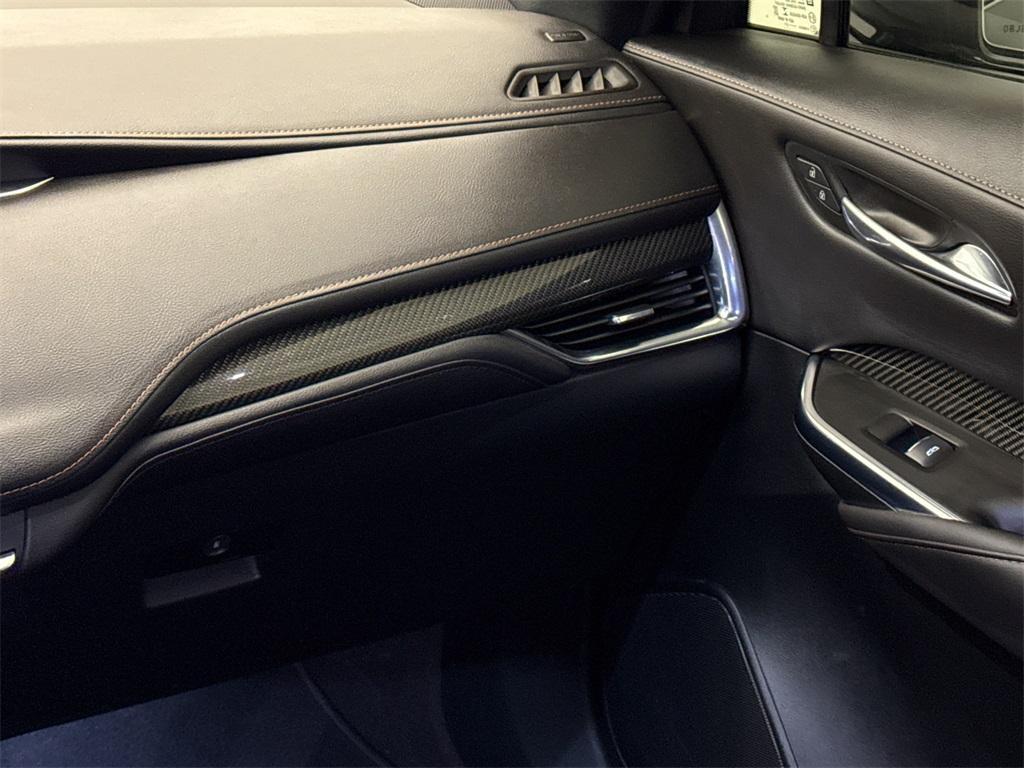 used 2022 Cadillac XT4 car, priced at $32,057