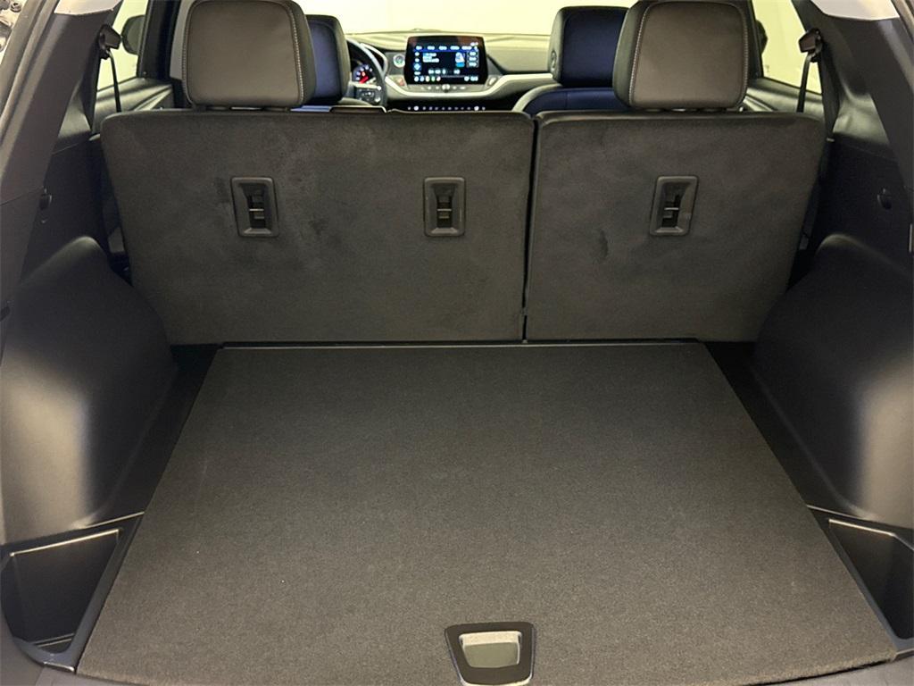 used 2025 Chevrolet Blazer car, priced at $32,114