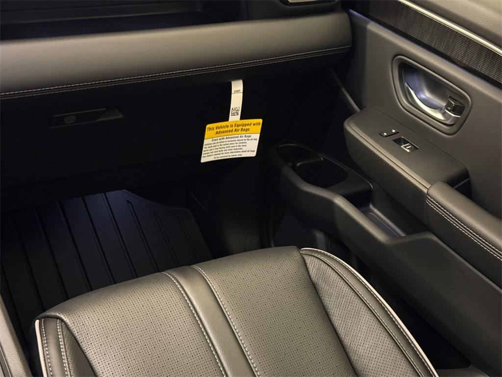 new 2025 Honda Pilot car, priced at $51,377
