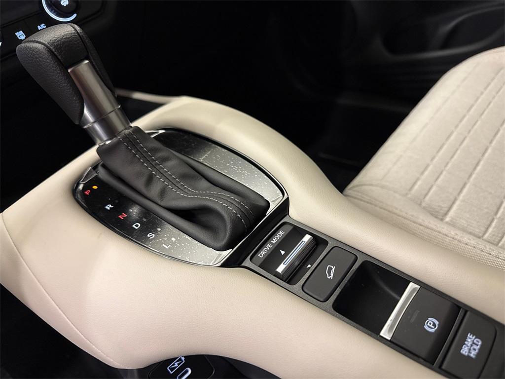 new 2025 Honda HR-V car, priced at $27,250