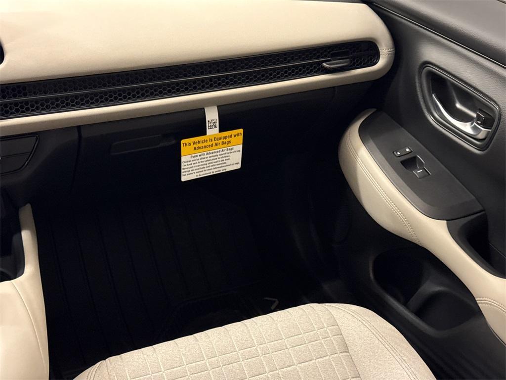 new 2025 Honda HR-V car, priced at $26,795
