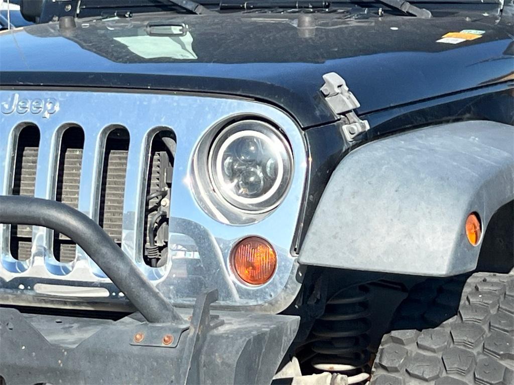 used 2018 Jeep Wrangler Unlimited car, priced at $25,486