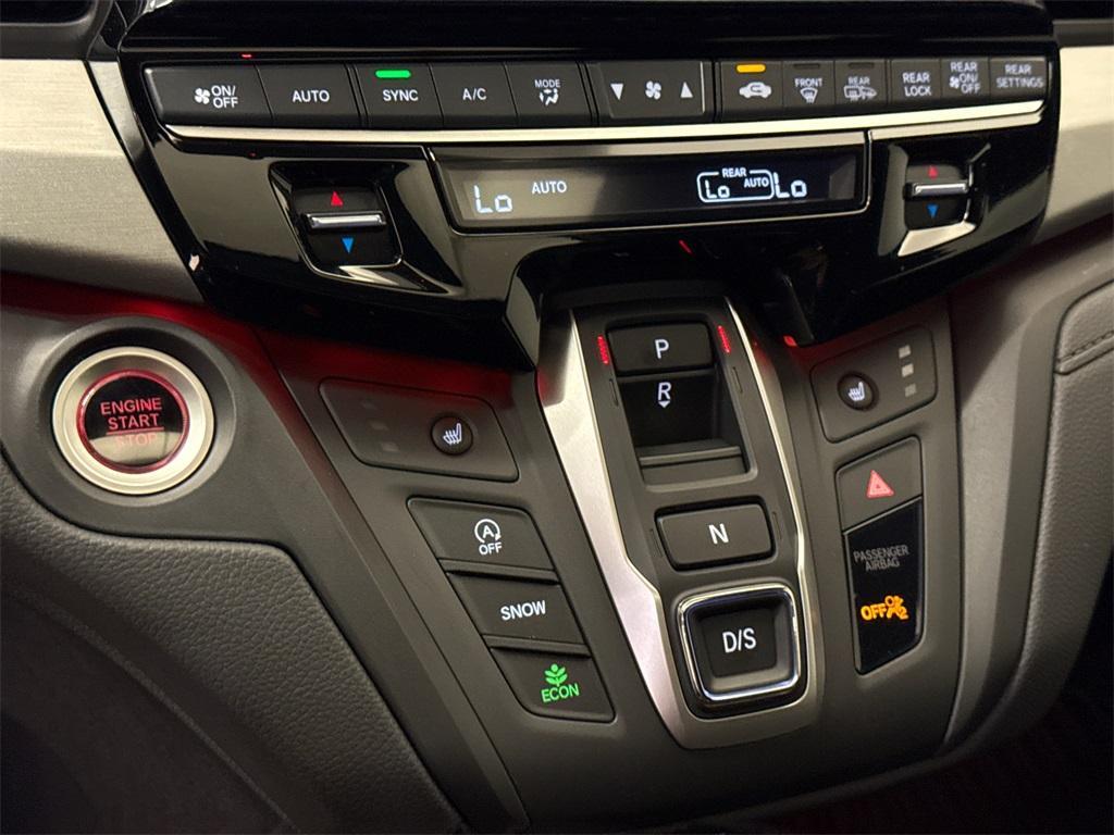 new 2025 Honda Odyssey car, priced at $42,659