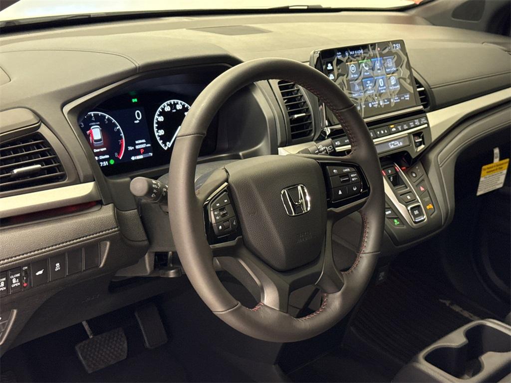 new 2025 Honda Odyssey car, priced at $42,659