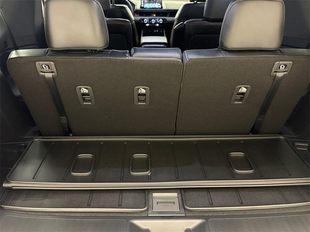 new 2025 Honda Pilot car, priced at $47,887
