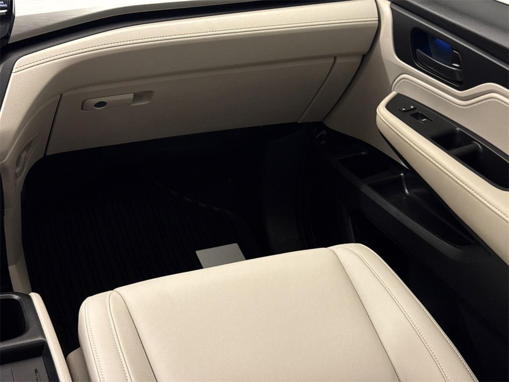 new 2025 Honda Odyssey car, priced at $41,252