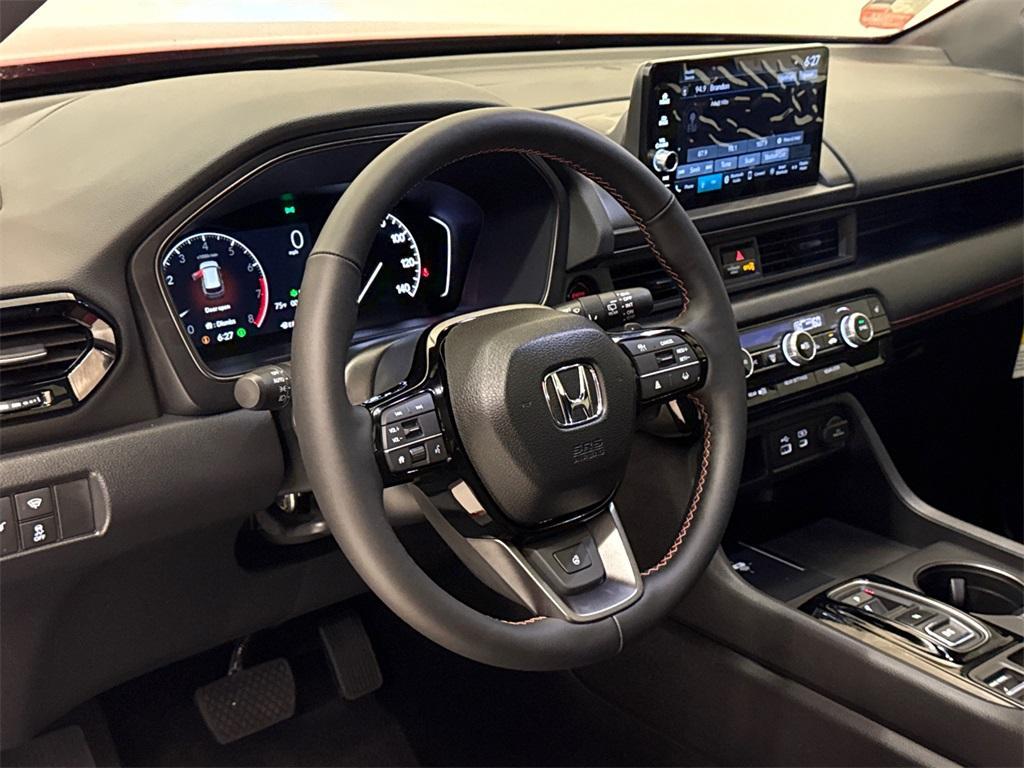 new 2025 Honda Pilot car, priced at $48,314