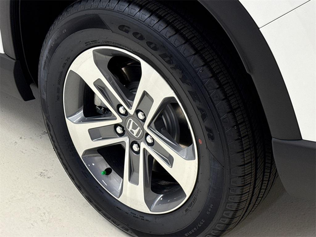 new 2025 Honda Pilot car, priced at $46,295