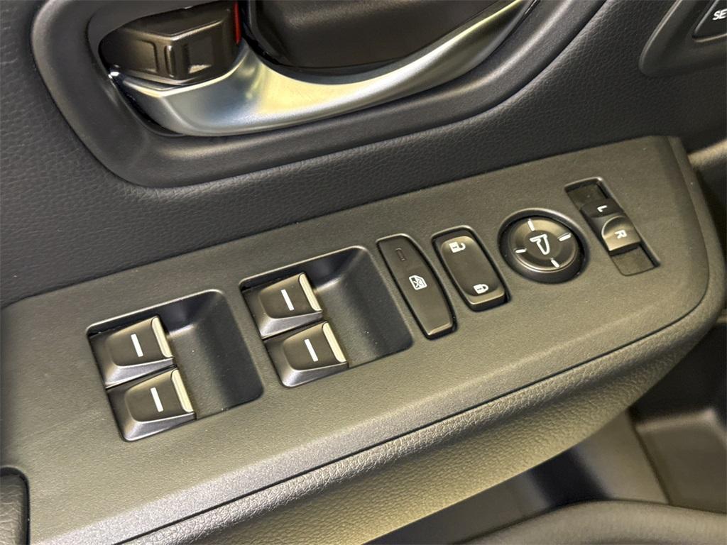 new 2025 Honda Pilot car, priced at $46,295