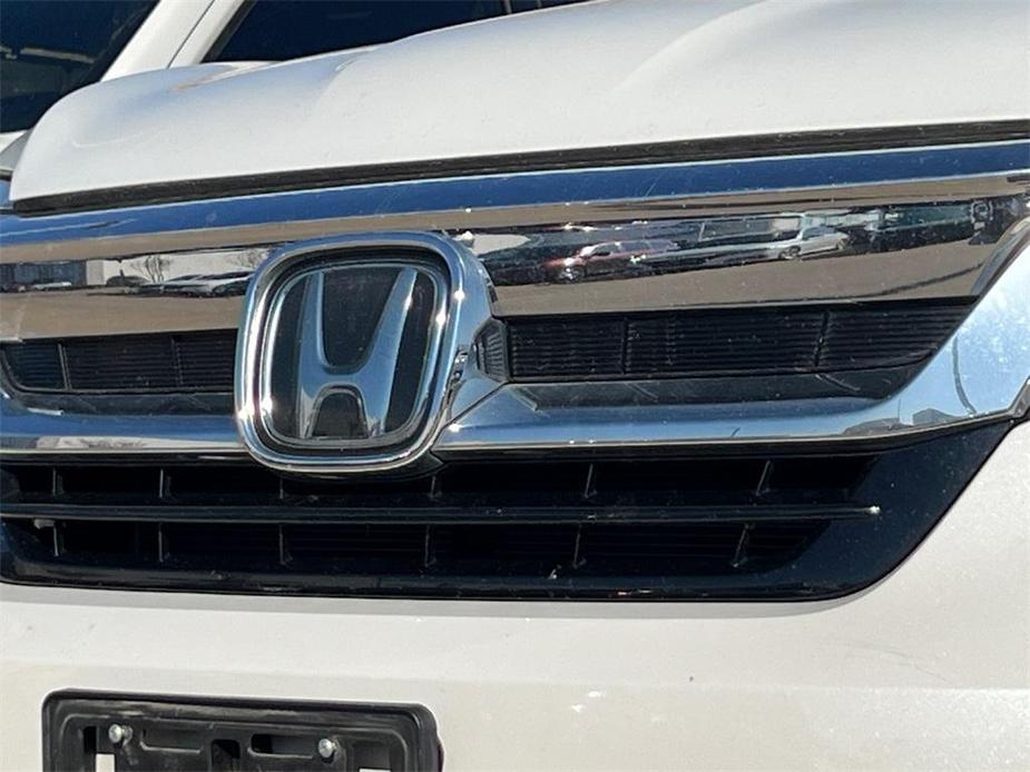 used 2020 Honda Pilot car, priced at $31,304