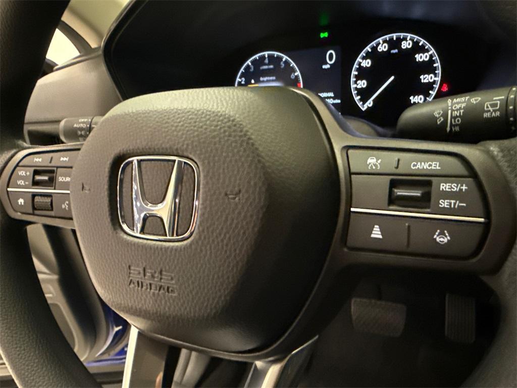 new 2025 Honda CR-V car, priced at $32,899