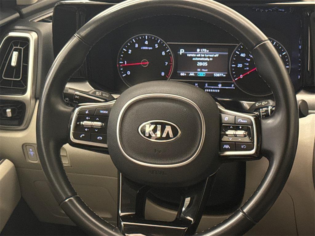 used 2021 Kia Sorento car, priced at $21,827