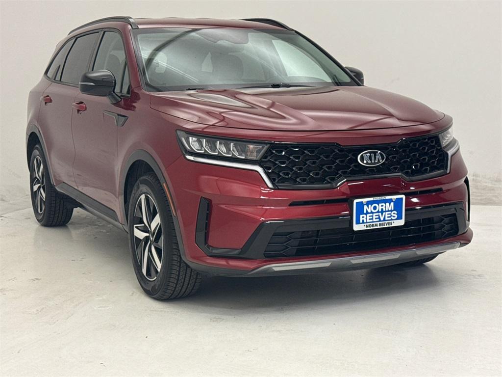 used 2021 Kia Sorento car, priced at $21,827