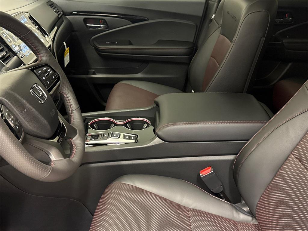 new 2025 Honda Ridgeline car, priced at $44,894