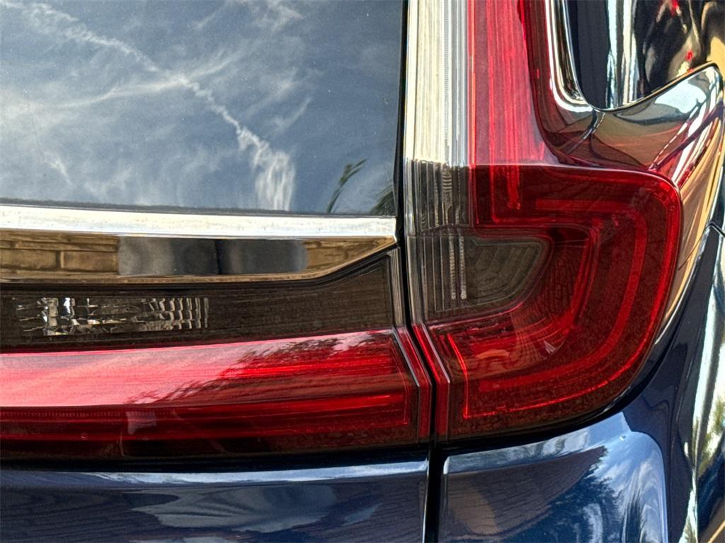 used 2022 Honda CR-V car, priced at $26,875
