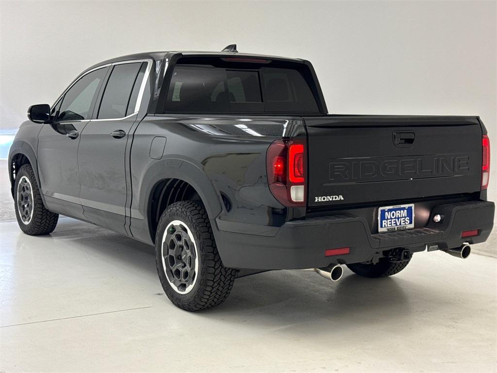 new 2024 Honda Ridgeline car, priced at $44,003