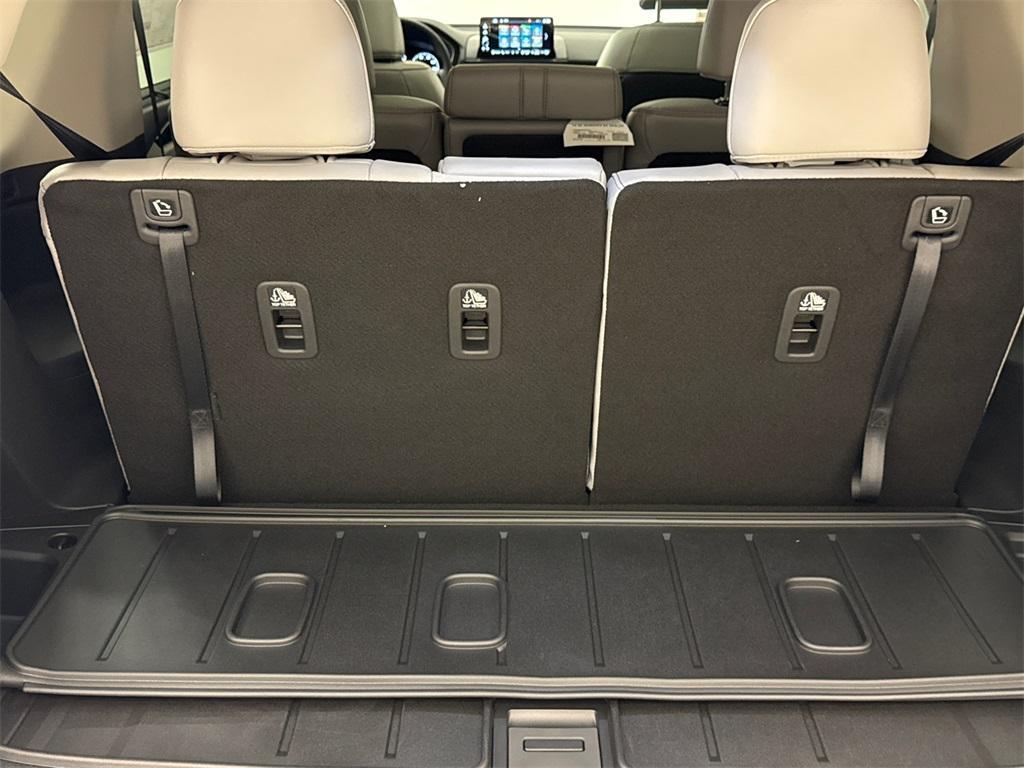new 2025 Honda Pilot car, priced at $47,450