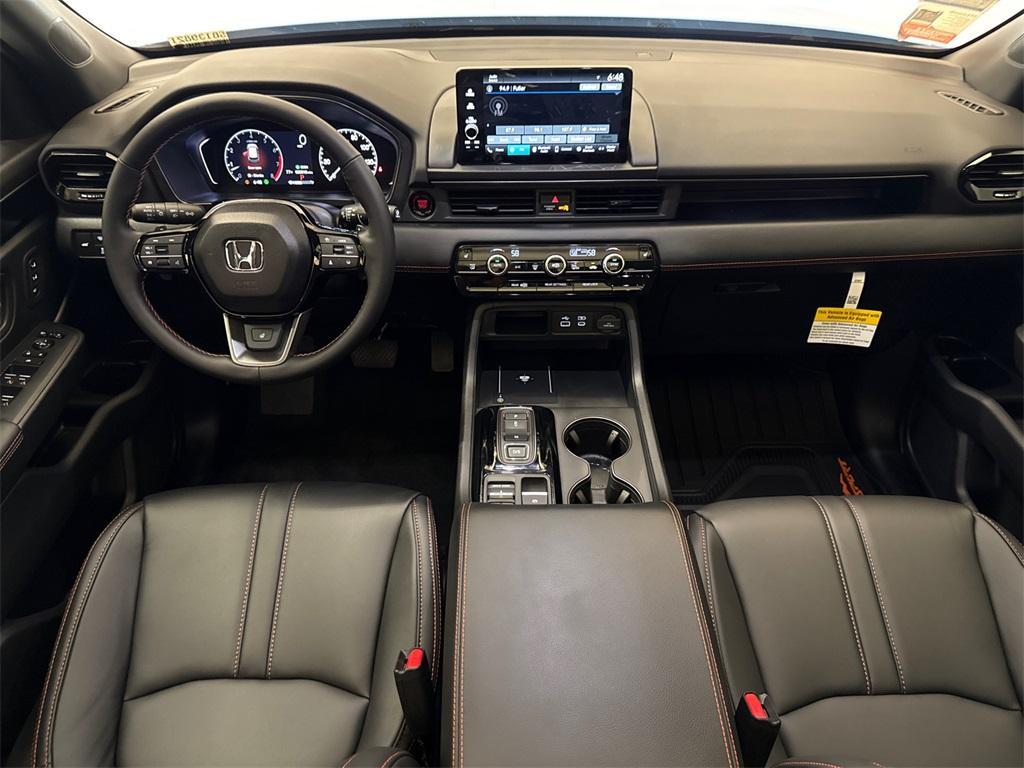 new 2025 Honda Pilot car, priced at $48,314