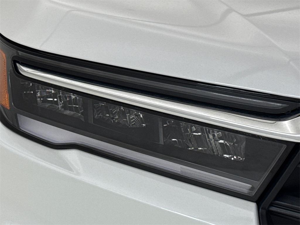 new 2025 Honda Pilot car, priced at $46,159