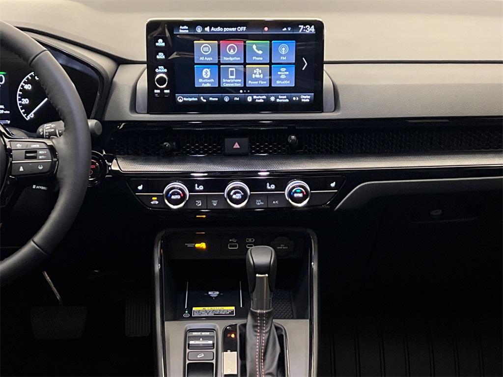 new 2025 Honda CR-V Hybrid car, priced at $42,950
