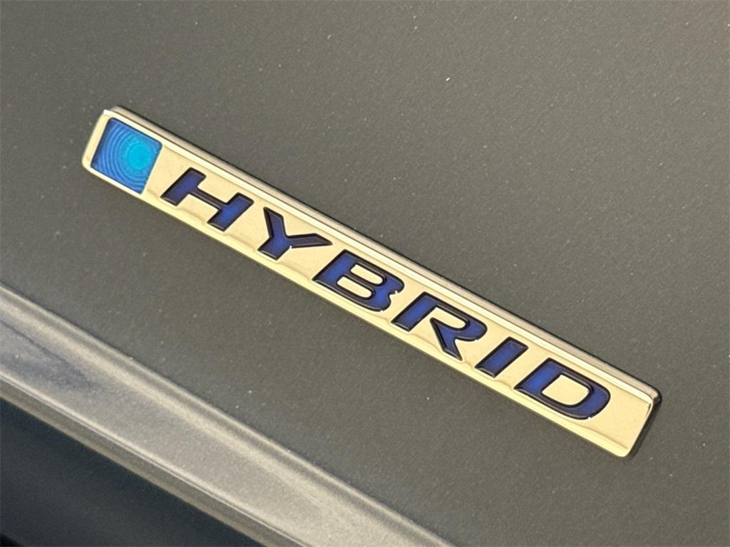 new 2025 Honda Civic Hybrid car, priced at $33,555