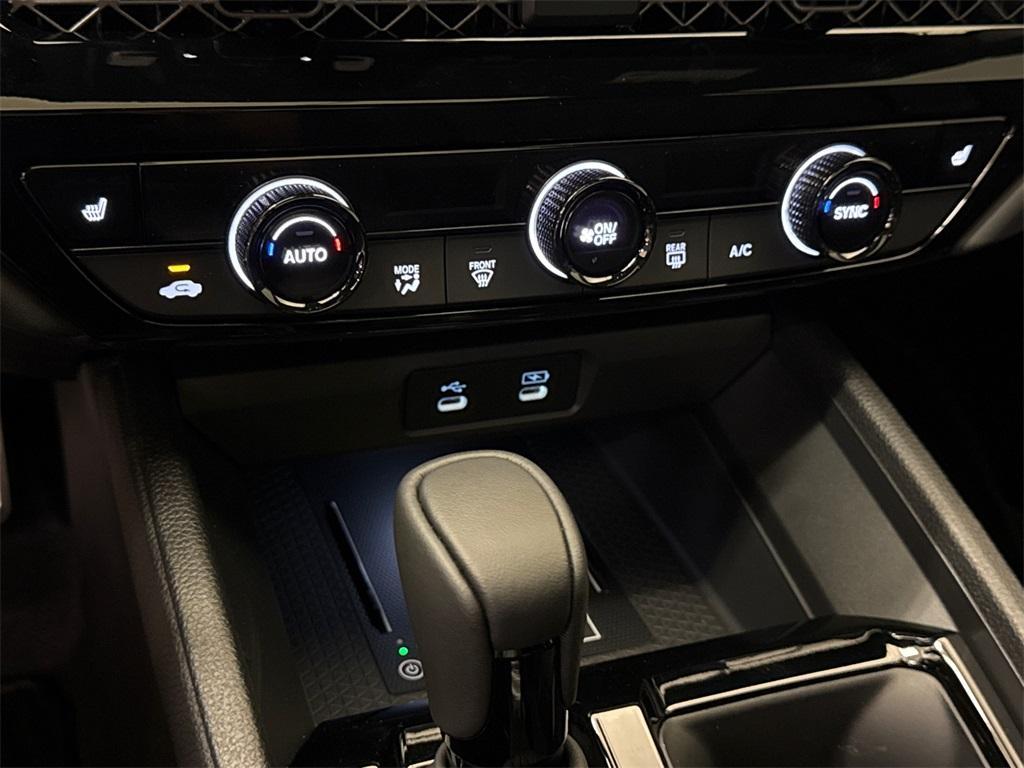 new 2025 Honda Accord Hybrid car, priced at $33,756