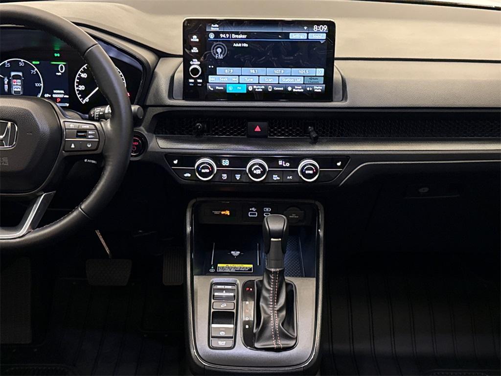 new 2025 Honda CR-V Hybrid car, priced at $41,000