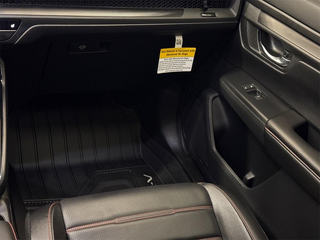 new 2025 Honda CR-V Hybrid car, priced at $41,000