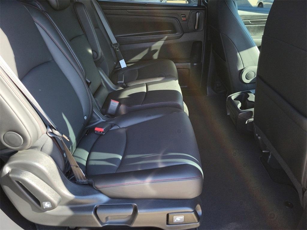 new 2025 Honda Odyssey car, priced at $43,920