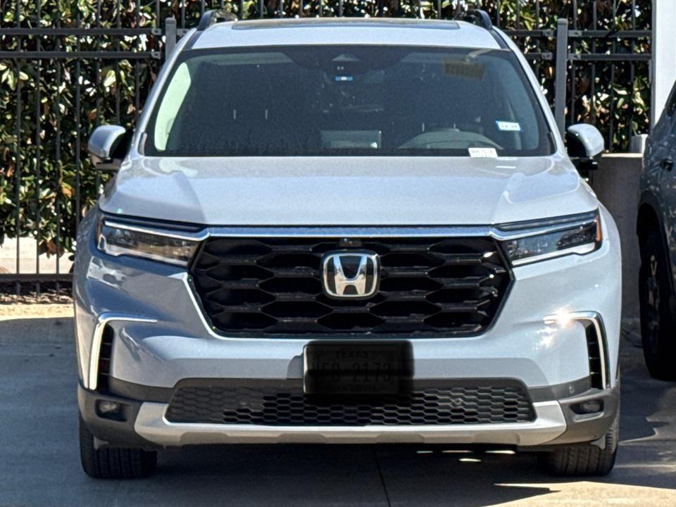 used 2025 Honda Pilot car, priced at $50,118