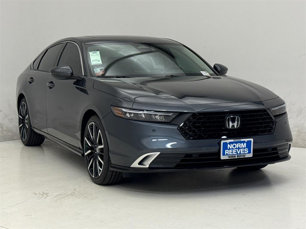 new 2025 Honda Accord Hybrid car, priced at $39,200