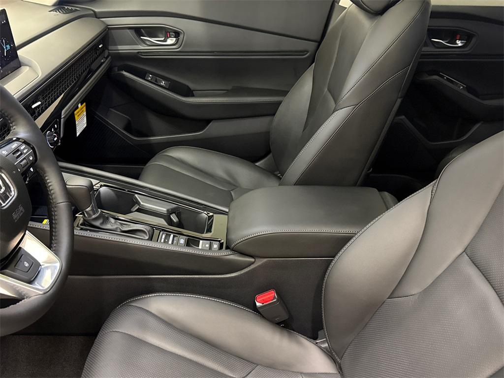 new 2025 Honda Accord Hybrid car, priced at $39,200