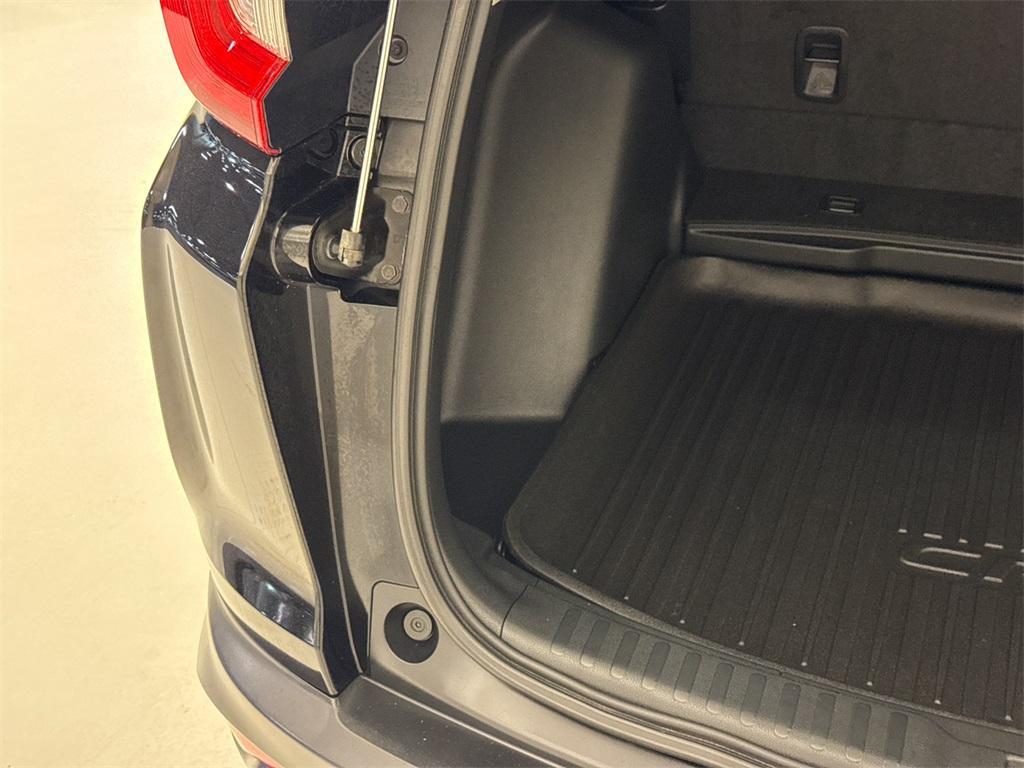 used 2017 Honda CR-V car