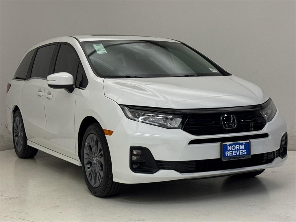 new 2026 Honda Odyssey car, priced at $45,860