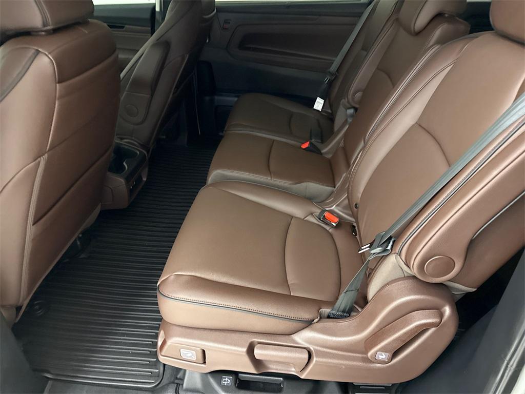 new 2026 Honda Odyssey car, priced at $45,860