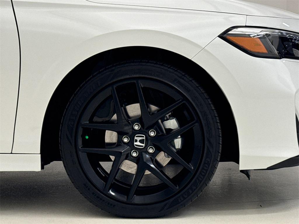 new 2026 Honda Civic Hybrid car, priced at $30,445