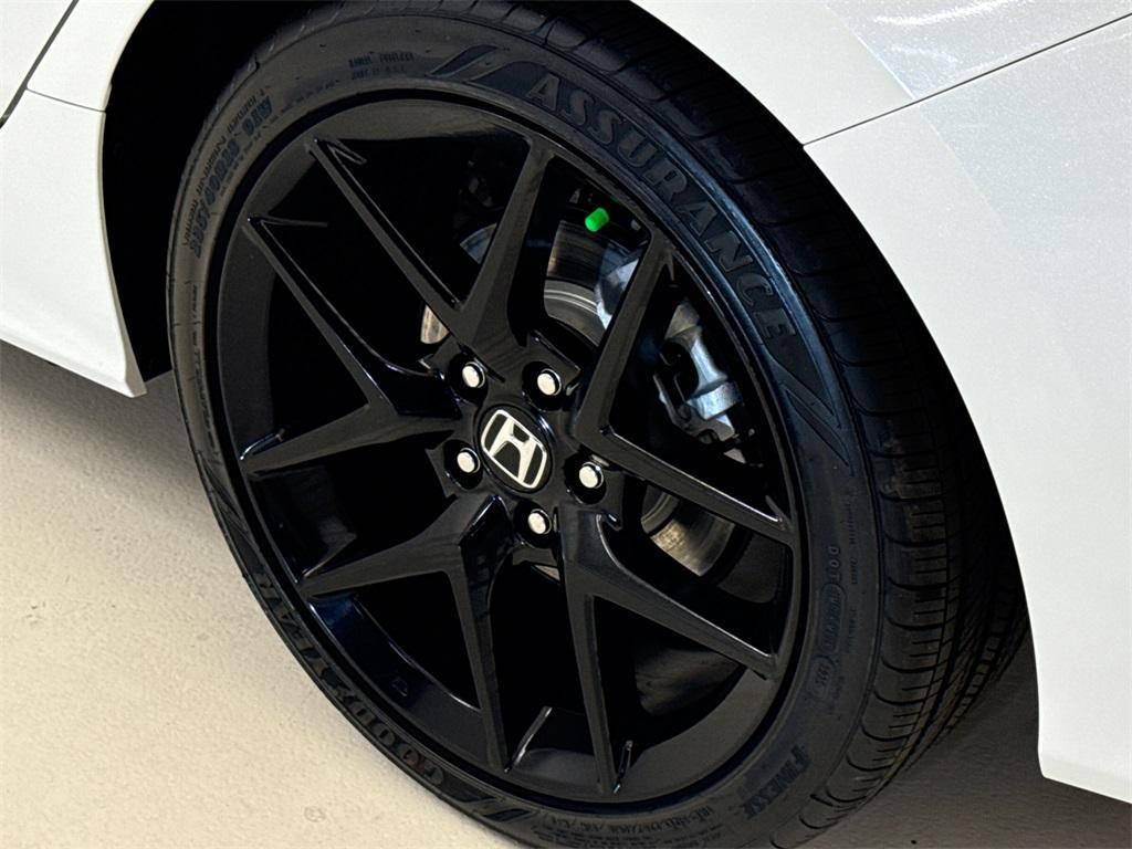new 2026 Honda Civic Hybrid car, priced at $30,445