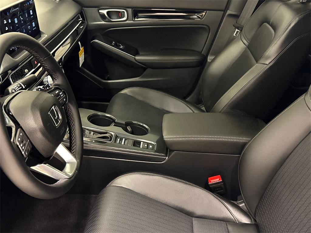 new 2025 Honda Civic Hybrid car, priced at $31,753