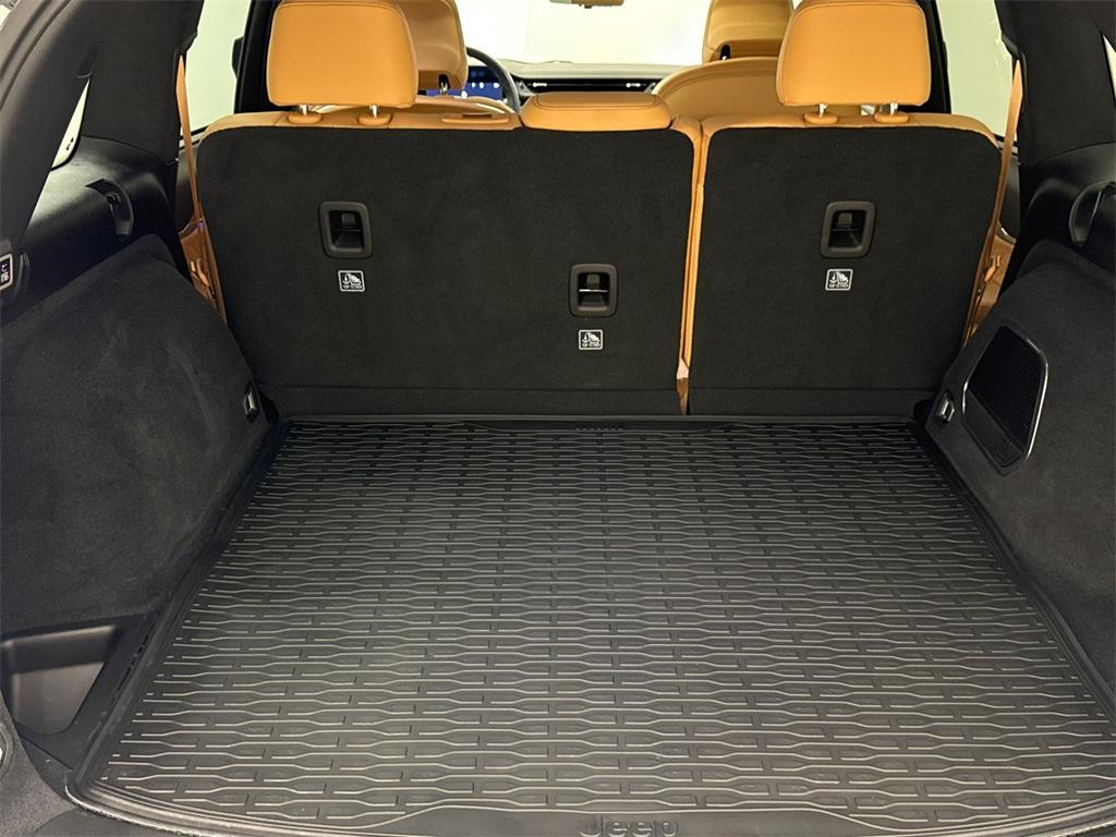 used 2024 Jeep Grand Cherokee car, priced at $49,981