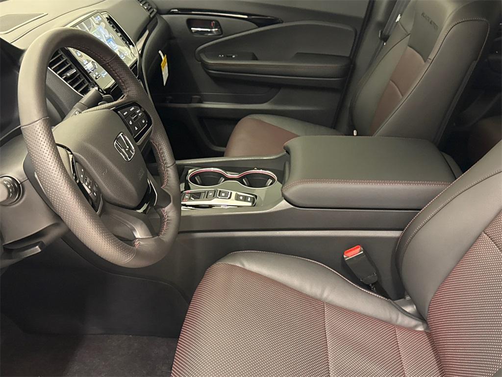 new 2025 Honda Ridgeline car, priced at $45,124