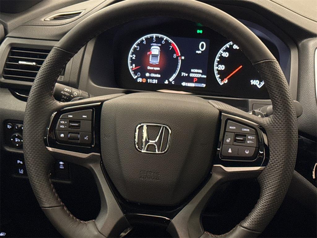 new 2025 Honda Ridgeline car, priced at $45,124