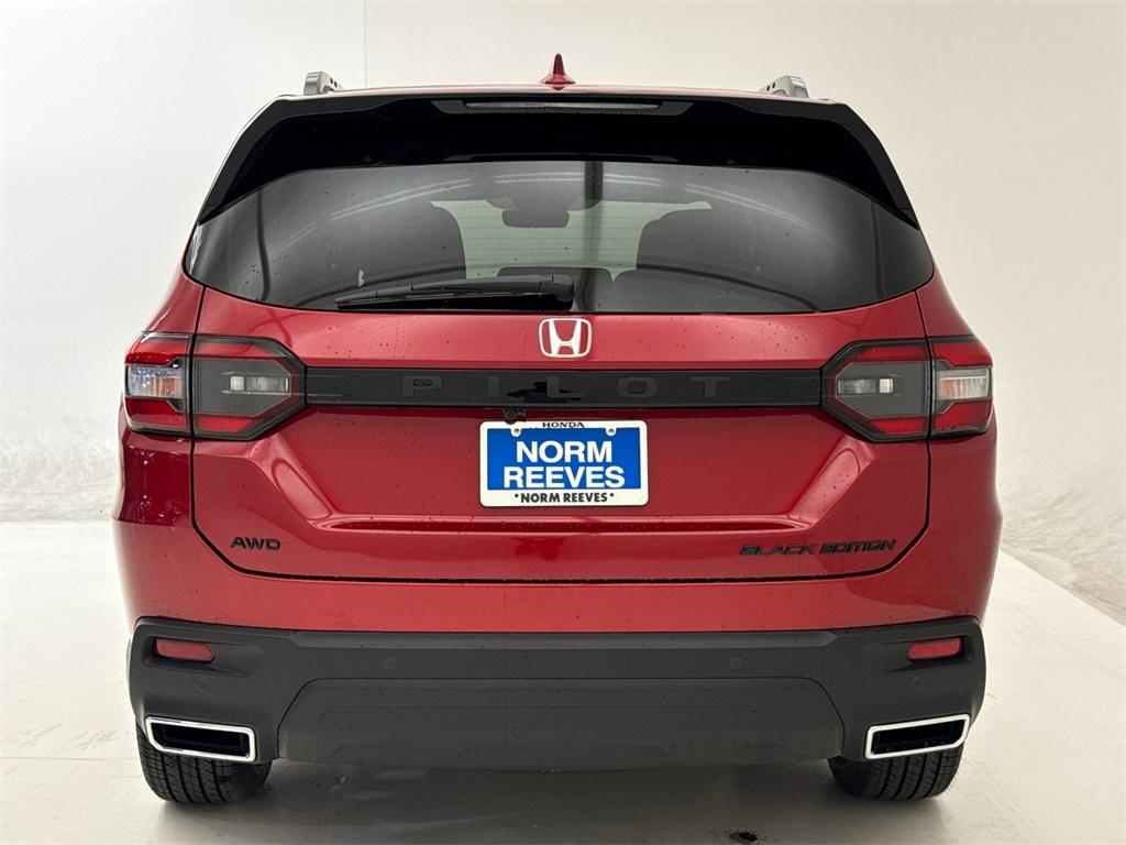 new 2025 Honda Pilot car, priced at $53,626