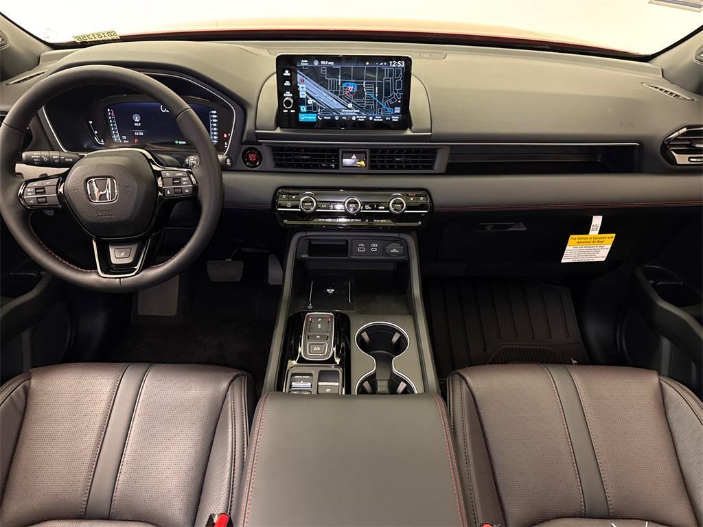 new 2025 Honda Pilot car, priced at $53,626