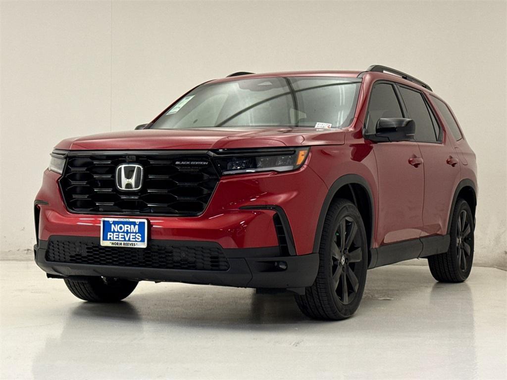 new 2025 Honda Pilot car, priced at $53,626